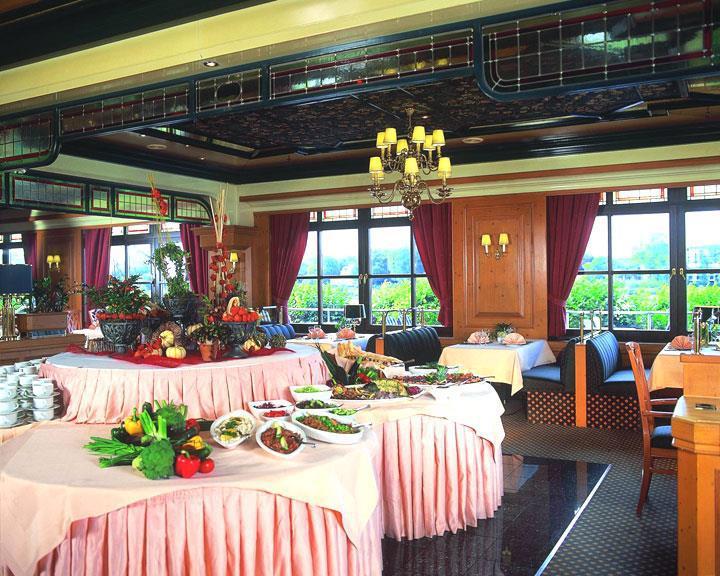 Maritim Hotel Königswinter Restaurante foto